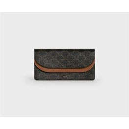 10D852CG9.04LU - Wallet on Strap