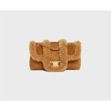 115853GH8.18TB - Medium Celine Victoire