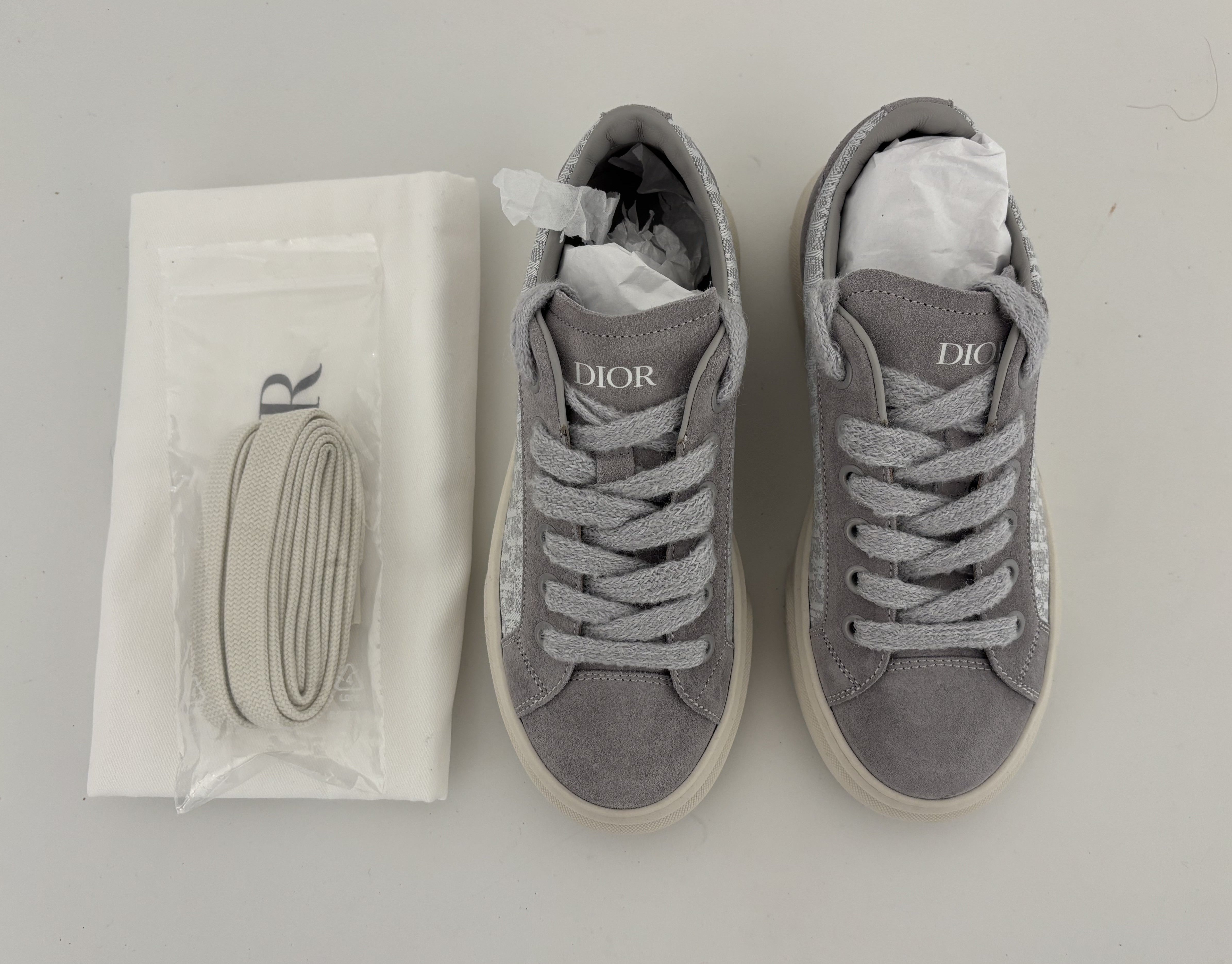 [SHOES/ACC/BAG] 그레이 오블리크 스니커즈
