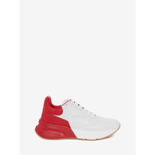 Oversized Runner