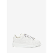 Oversized Sneaker