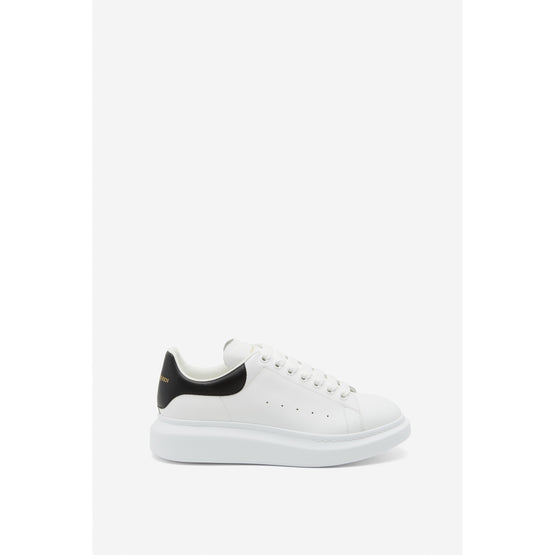 Uniform_Oversized Sneaker