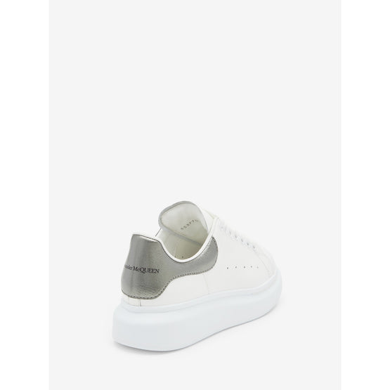 [DEFECTIVE] OVERSIZED TRAINER