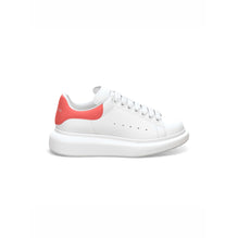 Oversized Sneaker