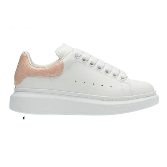 OVERSIZED TRAINER