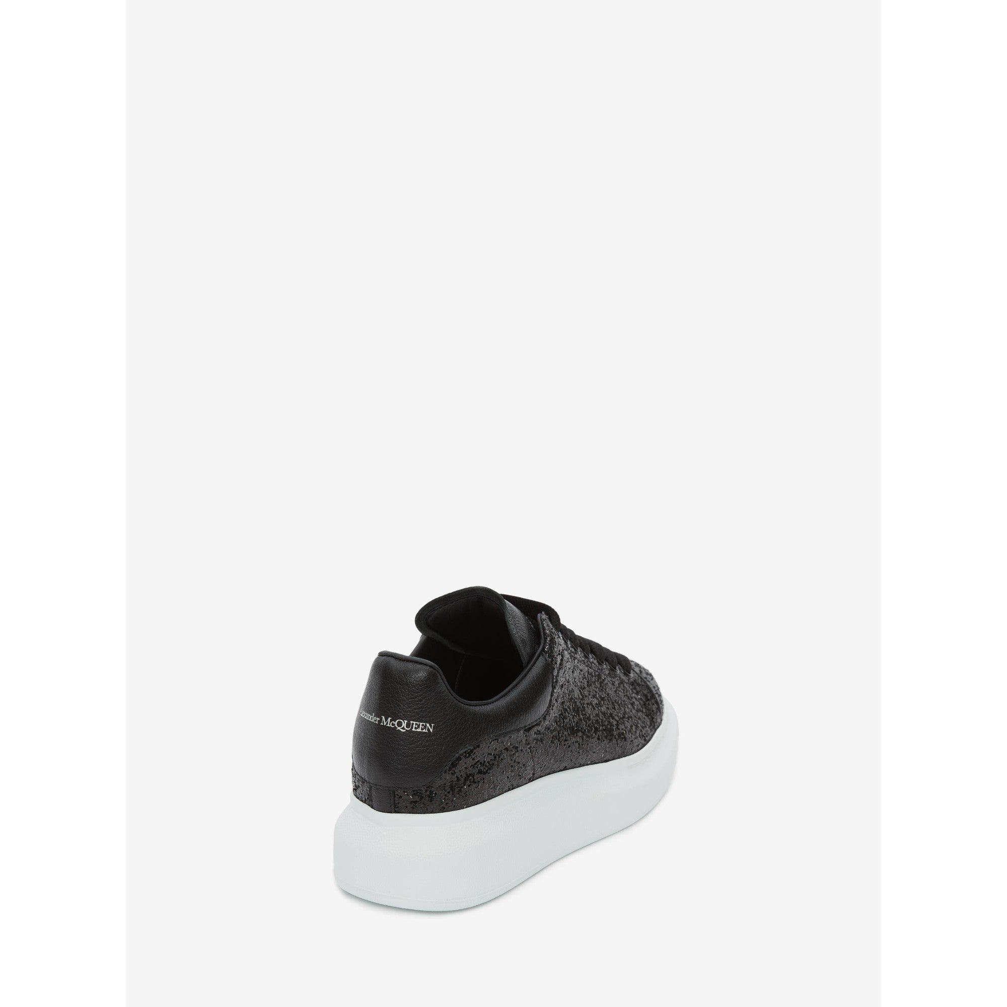 OVERSIZED TRAINER