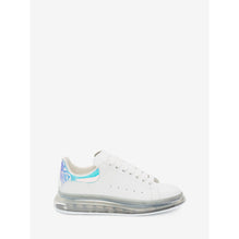 Oversized Sneaker