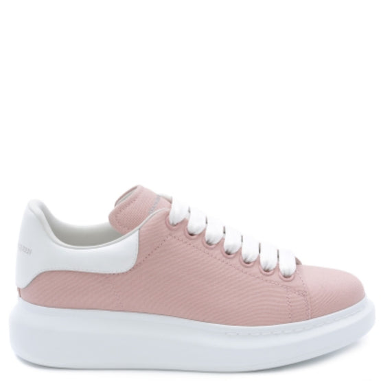 Oversized Sneaker