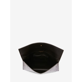 POUCH