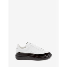 Oversized Sneaker