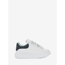 Oversized Sneaker