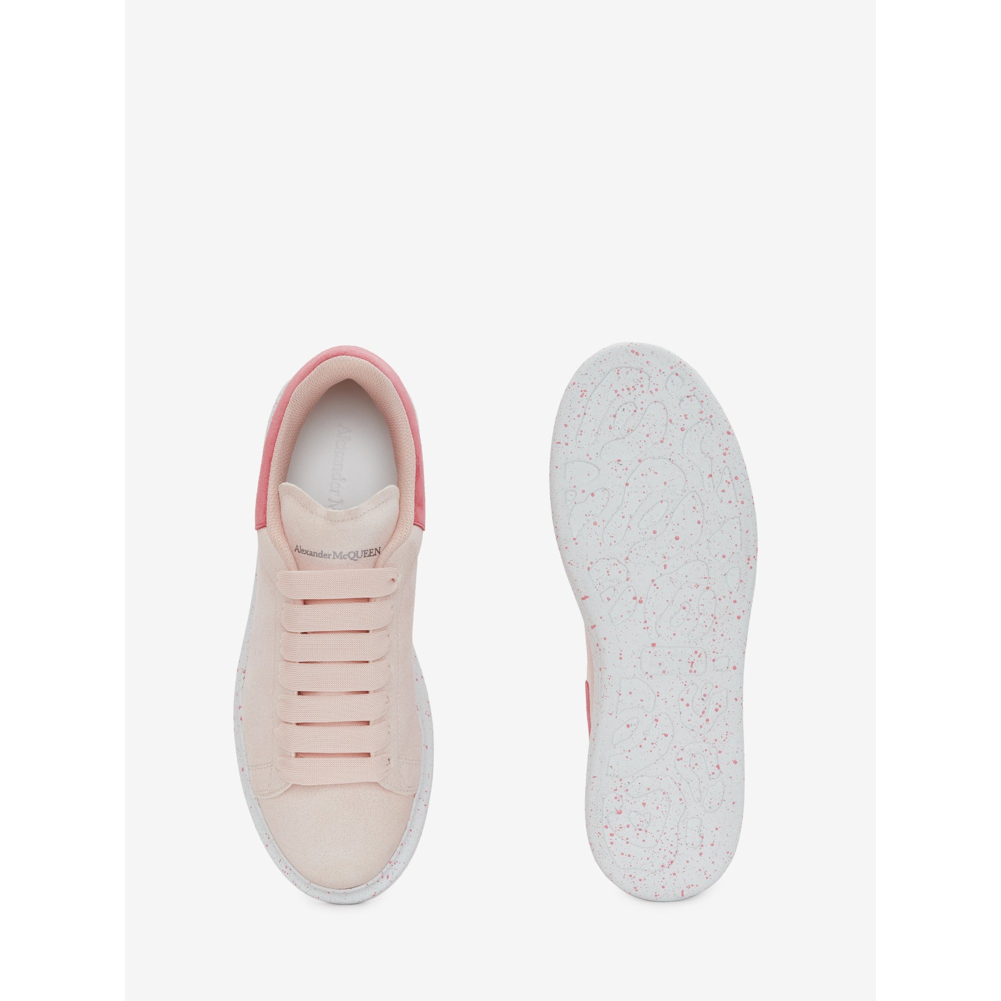 OVERSIZED TRAINER