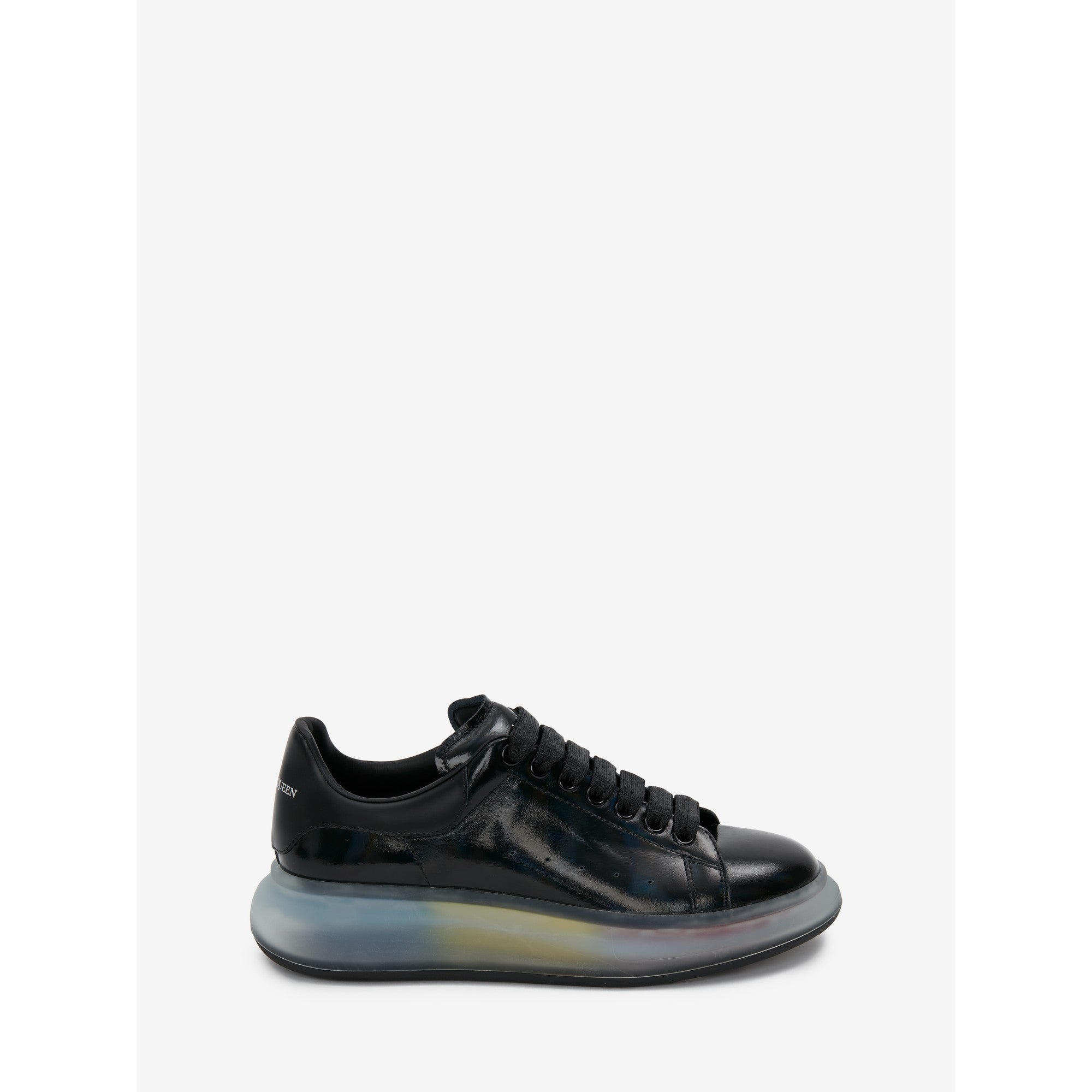 OVERSIZED TRAINER