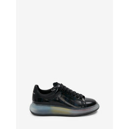 OVERSIZED TRAINER