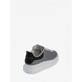 OVERSIZED TRAINER
