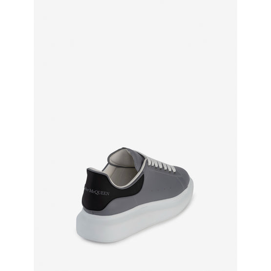 OVERSIZED TRAINER
