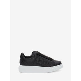 Quilted Oversized Sneaker