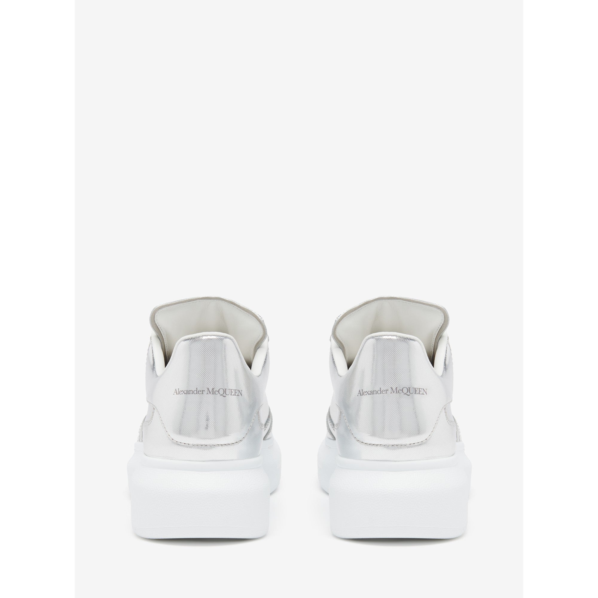 OVERSIZED TRAINER