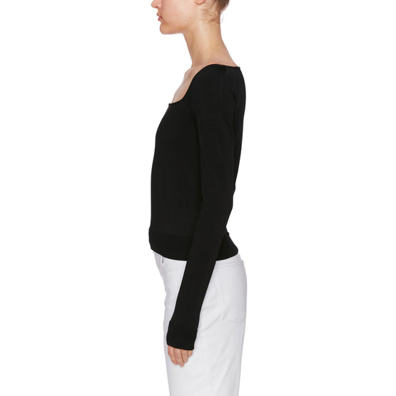 KNITWEAR
