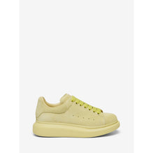 OVERSIZED TRAINER