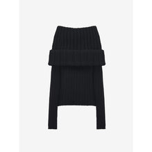 KNITWEAR