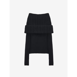 KNITWEAR