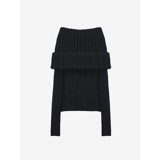 KNITWEAR