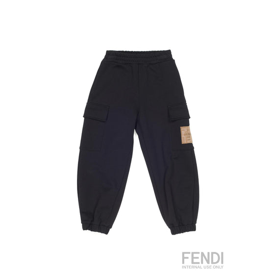 [KIDS UNISEX] 블랙 로고 패치 조거 스웻팬츠