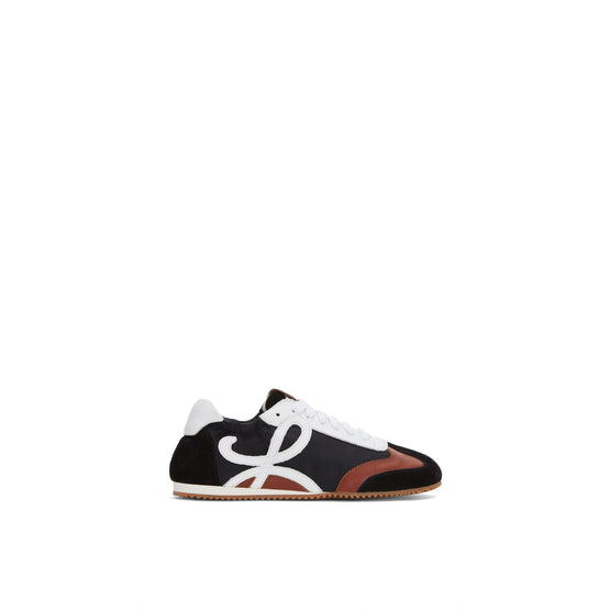BALLET RUNNER