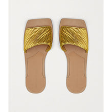 FLAT SANDAL - GOLD