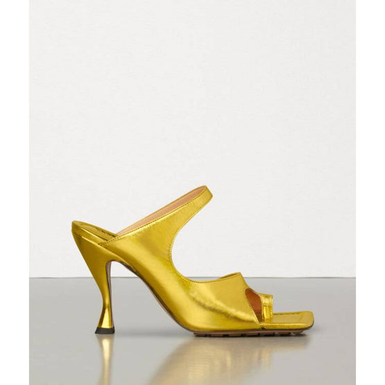 SANDAL - GOLD