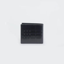 엠보싱 체크 레더 반지갑